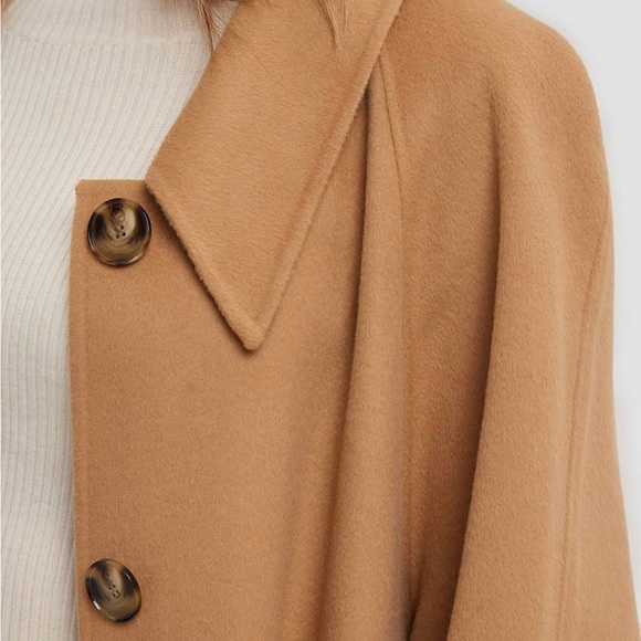 Lattelier Buttoned Wool Coat - Picture 7 of 11